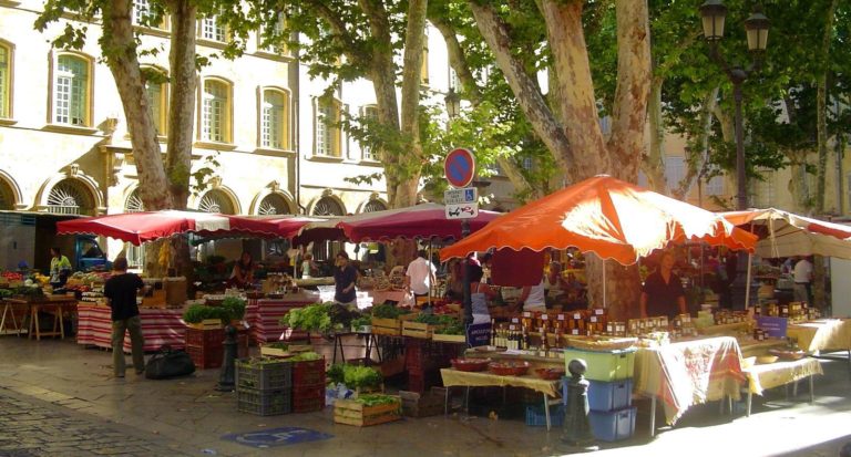 Aix-en-Provence. Déconfinement des marchés, lundi 18 mai