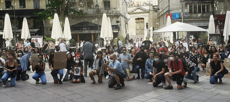 Avignon: 300 contre les violences policières