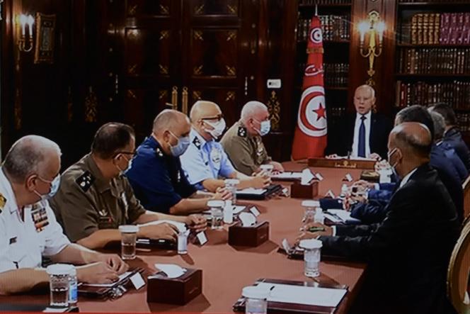 <span style='color:#f9b233;'>Méditerranée crise politique :</span></br> Tunisie : le président Kais Saied s’octroie le pouvoir exécutif
