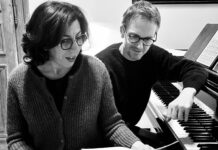 « Debout dans la nuit » au fil des voix, met en miroir poésie et piano