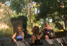 « La vie de Galilée » en répétition mise en scène par Marie Payen