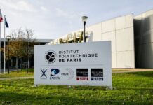 Remise de diplômes perturbée à Polytechnique