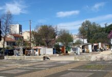 En attendant les Townships